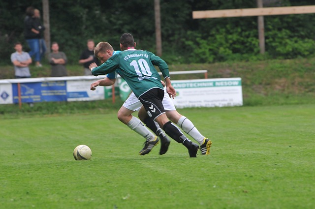 激烈的足球 激烈的足球